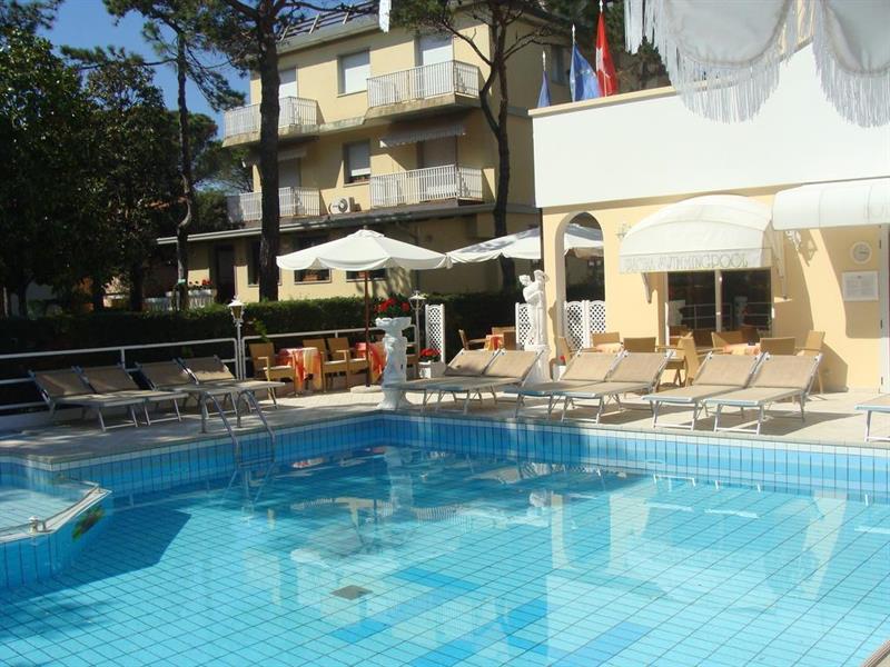 Hotel Villa Luisa Lignano Sabbiadoro Eksteriør bilde